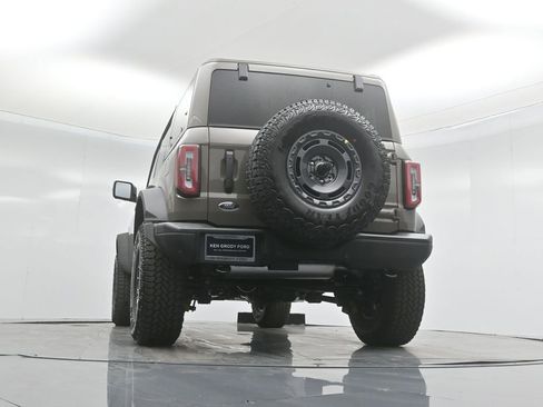 New 2025 Ford Bronco Badlands image 49