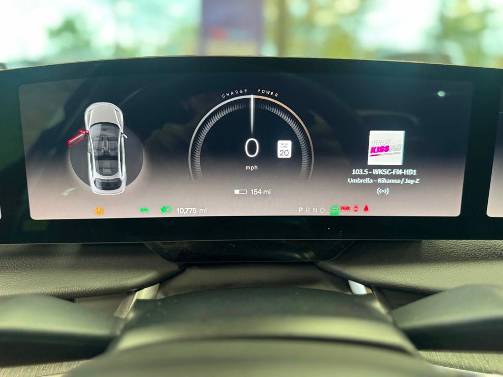 Used 2024 Lucid Air Touring AWD/4WD image 30