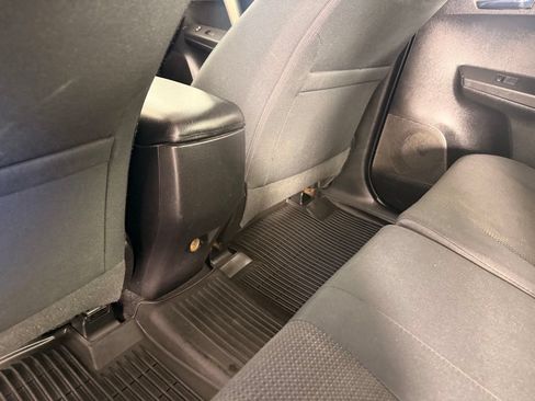 Used 2016 Toyota RAV4 XLE AWD/4WD image 48