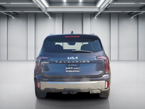 Certified 2025 Kia Telluride EX image 5