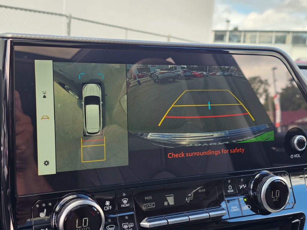 New 2026 Toyota Highlander Platinum AWD/4WD image 29