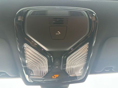 Certified 2024 BMW 230i xDrive Coupe w/ Convenience Package image 25