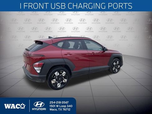 Used 2025 Hyundai Kona SEL image 8