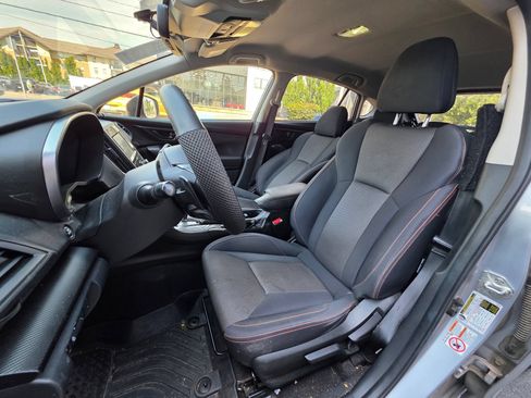 Used 2018 Subaru Crosstrek 2.0i Premium w/ Eyesight System AWD/4WD image 12