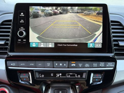 Certified 2025 Honda Odyssey Sport-L image 5