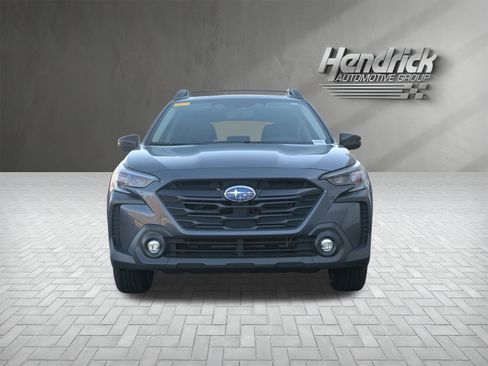 Used 2024 Subaru Outback Onyx Edition XT image 3
