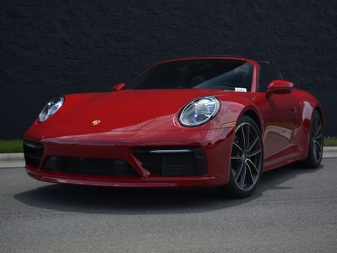 Used 2022 Porsche 911 Targa 4S AWD/4WD image 1
