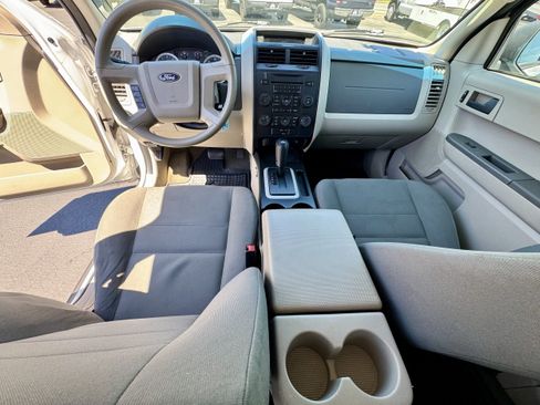 Used 2012 Ford Escape XLS FWD image 10