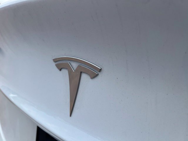 Used 2021 Tesla Model 3 Standard Range Plus RWD image 10