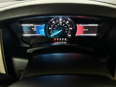 Used 2017 Ford Expedition EL Limited w/ Equipment Group 301A RWD image 12