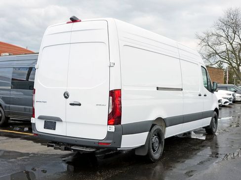 New 2026 Mercedes-Benz Sprinter 2500 image 3