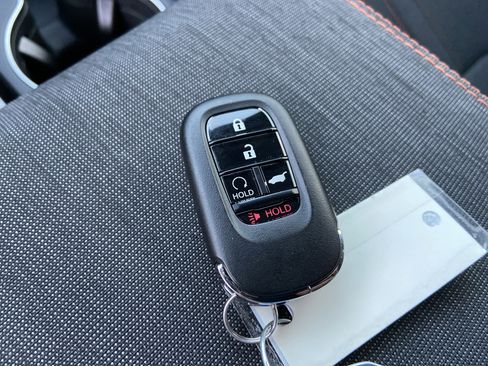 New 2025 Honda Pilot Sport image 41