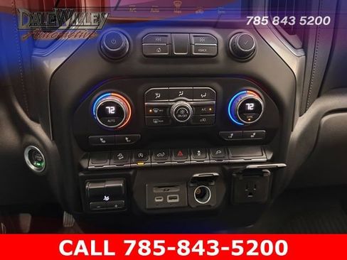 Used 2021 Chevrolet Silverado 1500 LT w/ All Star Edition Plus image 9