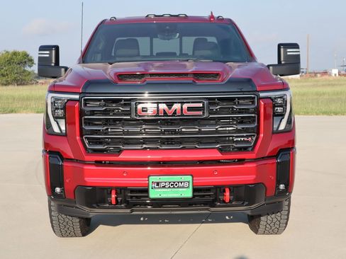 New 2026 GMC Sierra 2500 AT4 w/ AT4 Premium Plus Package image 2