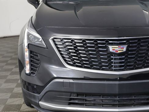 Used 2022 Cadillac XT4 Premium Luxury w/ Safety Alert Package image 11
