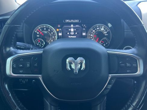 Used 2019 RAM 1500 Laramie AWD/4WD image 24