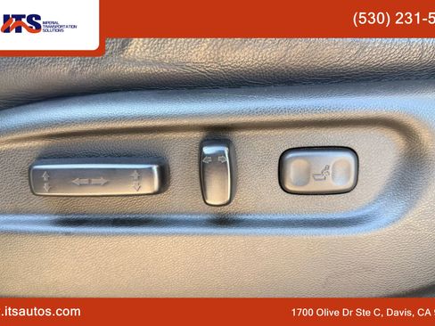 Used 2017 Honda Pilot Touring image 30