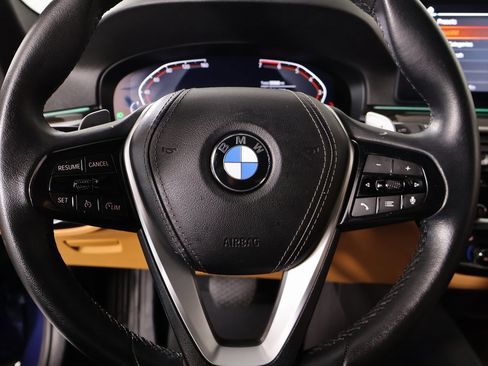 Certified 2023 BMW 530i w/ Executive Package image 3