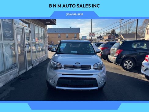 Used 2017 Kia Soul + FWD image 1