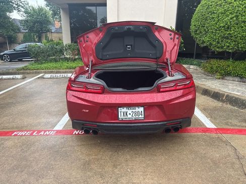 Used 2016 Chevrolet Camaro LT image 11