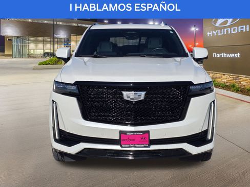 Used 2022 Cadillac Escalade Sport w/ LPO, ONYX Package image 5