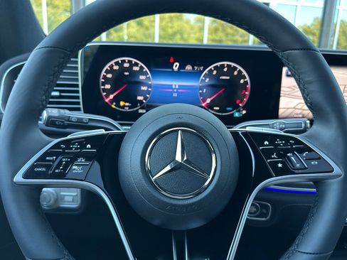 New 2026 Mercedes-Benz GLE 450 4MATIC image 24