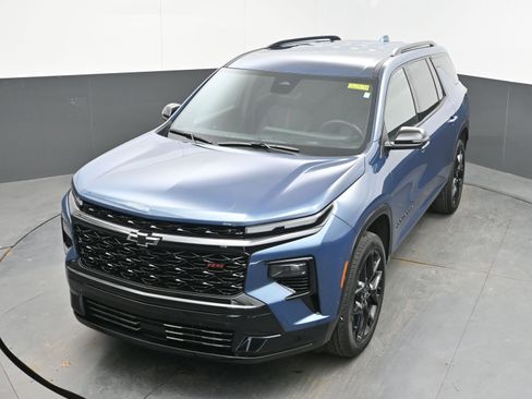 New 2026 Chevrolet Traverse RS w/ LPO, Floor Liner Package FWD image 30