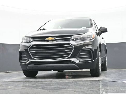 Used 2017 Chevrolet Trax LS FWD image 53