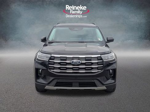 New 2026 Ford Explorer Active w/ Active Comfort Package AWD/4WD image 2