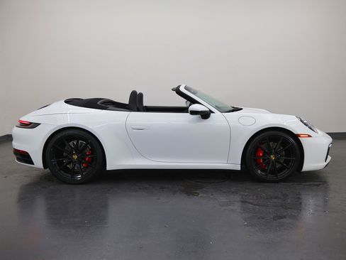 Used 2020 Porsche 911 Carrera 4S image 3
