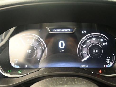 Used 2024 RAM 1500 Laramie AWD/4WD image 13