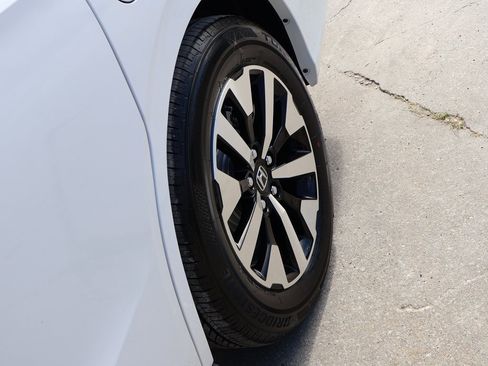 New 2026 Honda Odyssey EX-L image 25