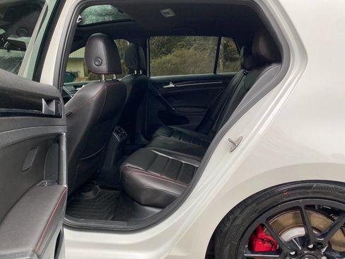 Used 2015 Volkswagen GTI S image 37