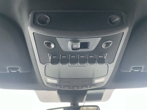 Used 2022 Ford F350 Lariat w/ Black Appearance Package image 27