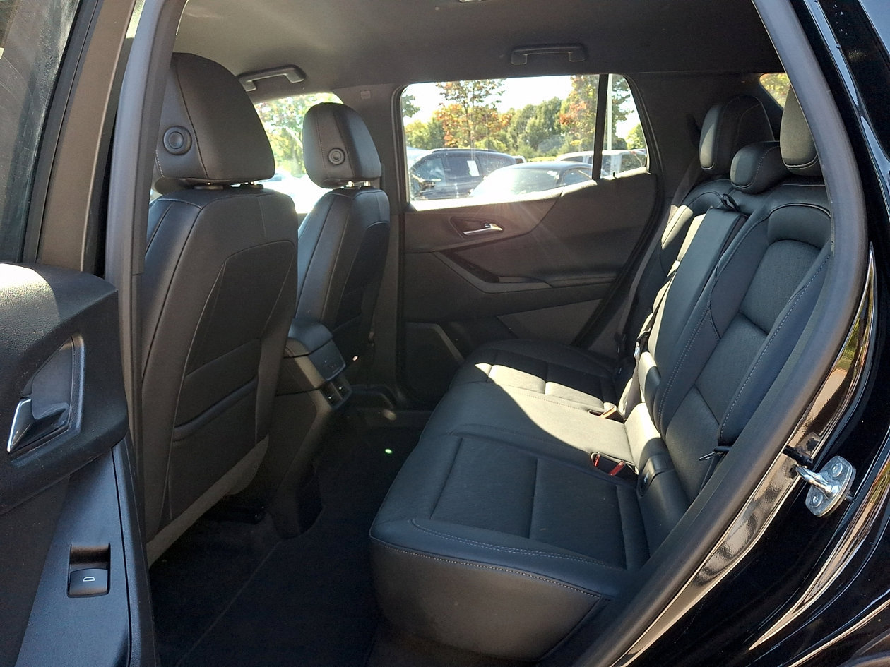 Used 2025 Chevrolet Equinox LT w/ Convenience Package II AWD/4WD image 10