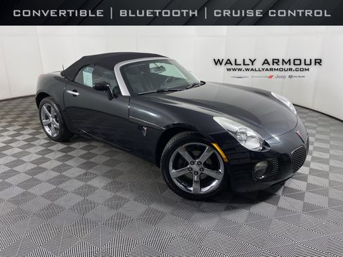 Used 2008 Pontiac Solstice GXP w/ Premium Package image 1
