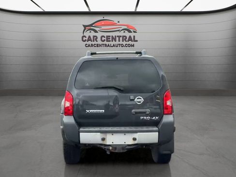 Used 2015 Nissan Xterra PRO-4X AWD/4WD image 4