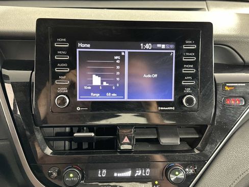 Used 2023 Toyota Camry LE image 19