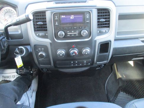 Used 2016 RAM 3500 Tradesman w/ Popular Equipment Group image 20
