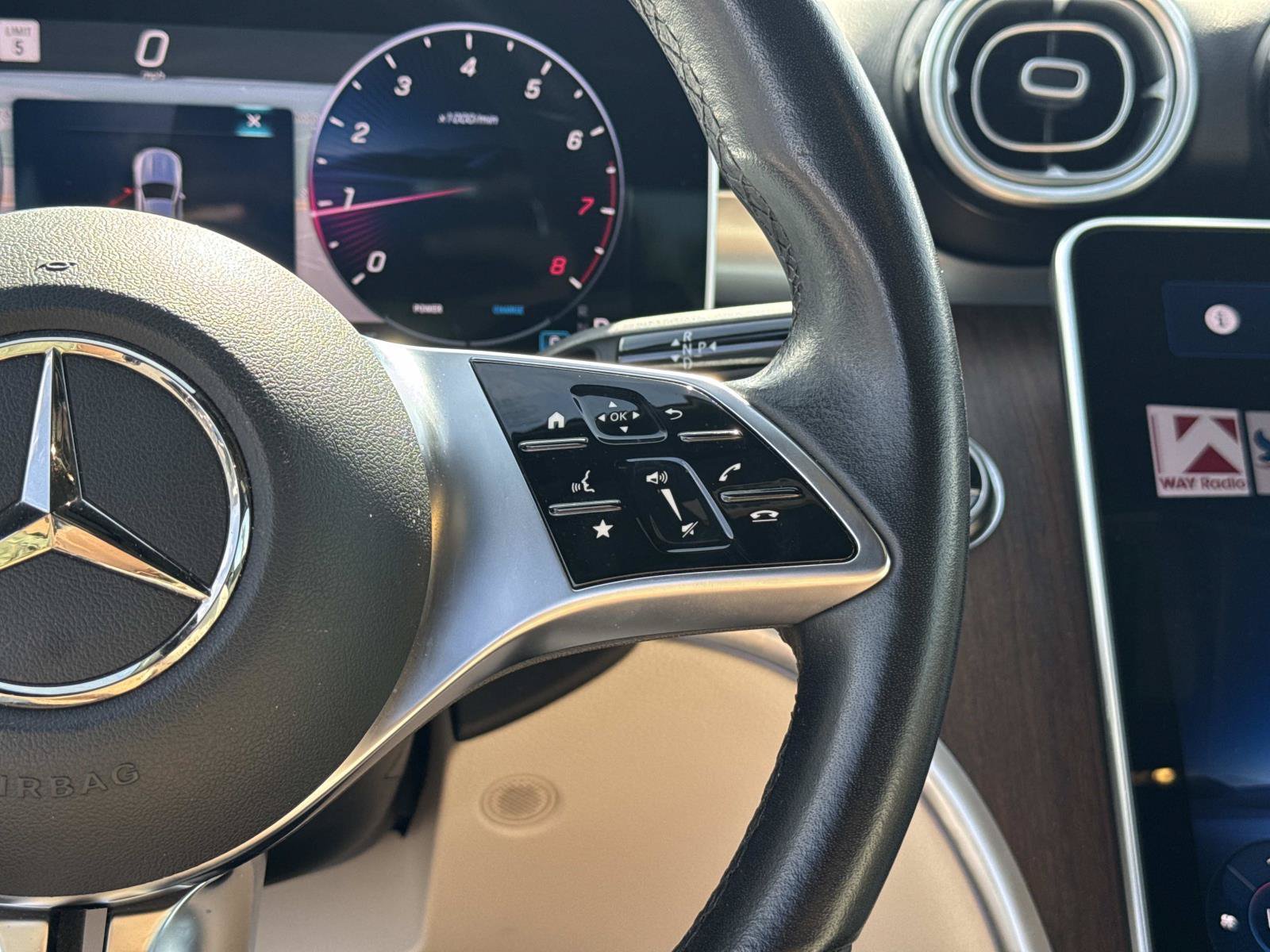 Used 2025 Mercedes-Benz CLE 300 4MATIC Coupe image 24