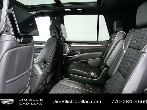 Certified 2026 Cadillac Escalade Platinum Sport w/ LPO, ONYX Package image 20