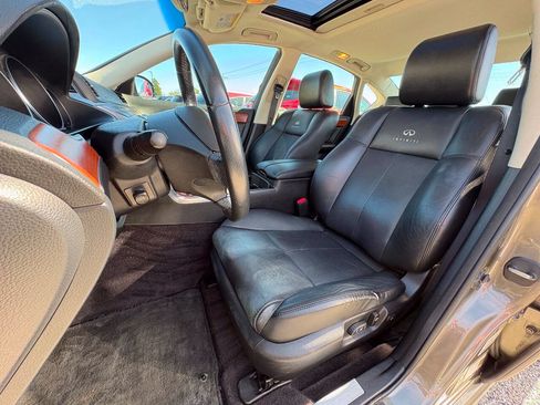 Used 2007 INFINITI M35 x w/ Technology Pkg AWD/4WD image 8