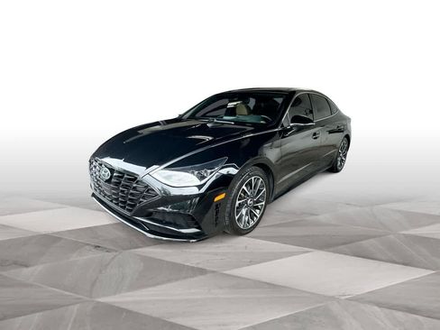 Used 2022 Hyundai Sonata Limited w/ Cargo Package FWD image 4