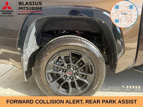 Used 2023 Toyota Tundra 1794 Edition w/ TRD Off-Road Package AWD/4WD image 9