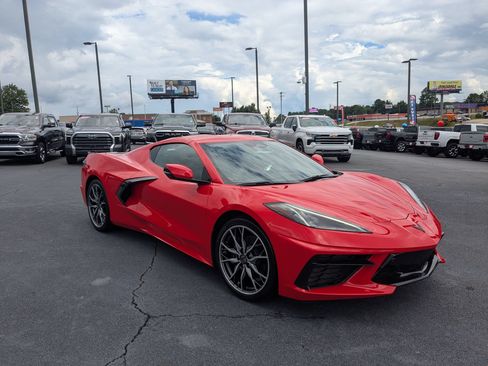 Used 2025 Chevrolet Corvette Stingray Preferred Cpe w/ Battery Protection Package RWD image 3