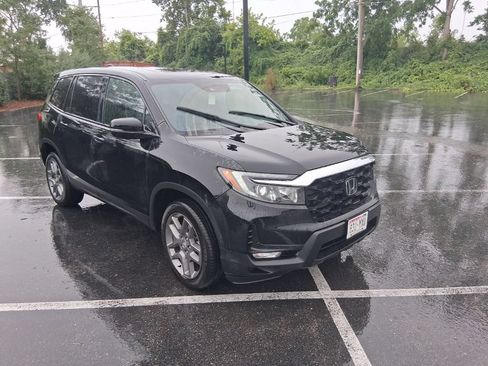 Used 2023 Honda Passport EX-L image 4