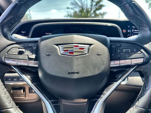 Used 2021 Cadillac Escalade ESV Sport w/ Driver Assist Tech Package AWD/4WD image 33