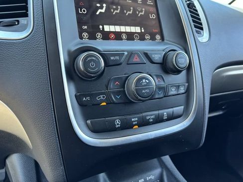 Used 2019 Dodge Durango SXT RWD image 25