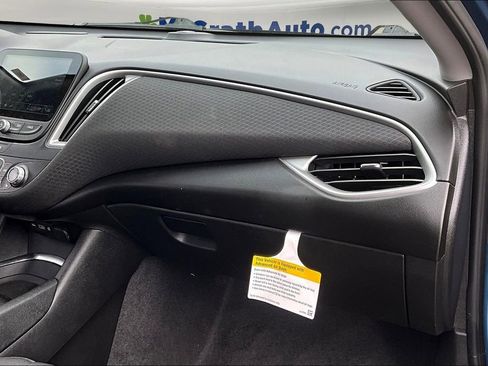 Used 2024 Chevrolet Malibu LT image 24