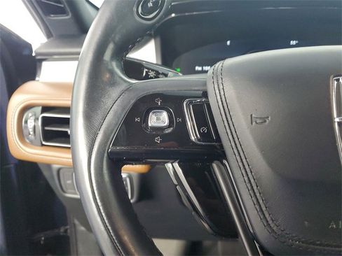 Used 2020 Lincoln Aviator Reserve w/ Elements Package Plus image 13